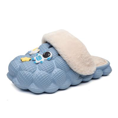 China Flat OEM CUSTOMIZATION 2022 creative children's cotton indoor kids girls luxury children's fuzzy slippers fir winter for sale