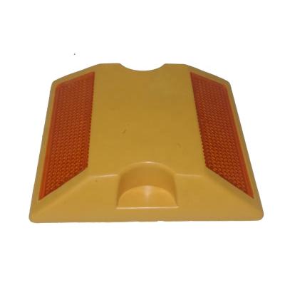 China Road Plastic Waterproof ABS Plastic Road Park Led Reflective Raised Curb Marker Road Stud for sale