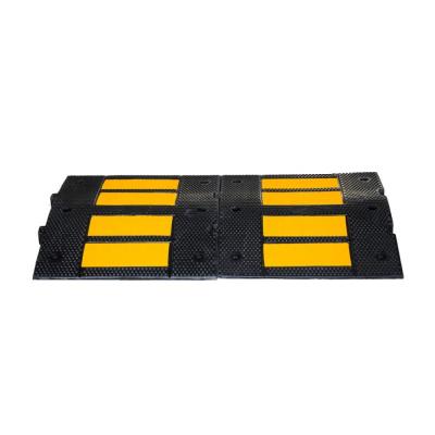 China Pavement China Wholesale Custom Safety Road Rubber Speed ​​Bump for sale