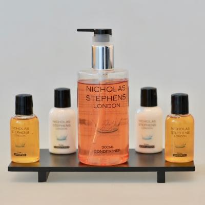 China Home / Hotel /SPA/ Travel Airline Five Head Pump Hotel Bottle Shampoo And Conditioner for sale