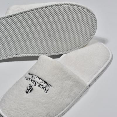 China White Home /SPA/ Hotel Travel Home/Airline Five Star Hotel Slippers For Four-Season With Poly Velvet Terry Waffle Material for sale