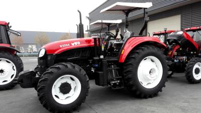 Chine tracteur de 2300r/Min 120hp YTO X1204 avec la commande de 4 roues à vendre