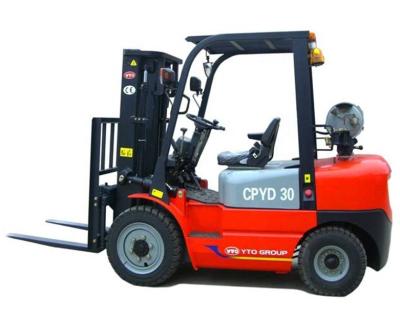 China Carretilla elevadora de la impulsión de la rueda de YTO 4, 10km/H 3 Ton Forklift With Gasoline Engine en venta