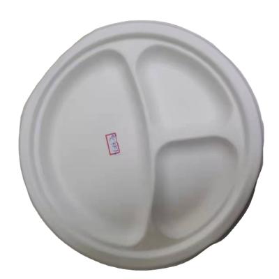 China Minimalist Bagasse 3 Compartment Heatable Greaseproof Eco-Friendly Tableware 9 Inch Bagasse Disposable Biodegradable Paper Plates for sale