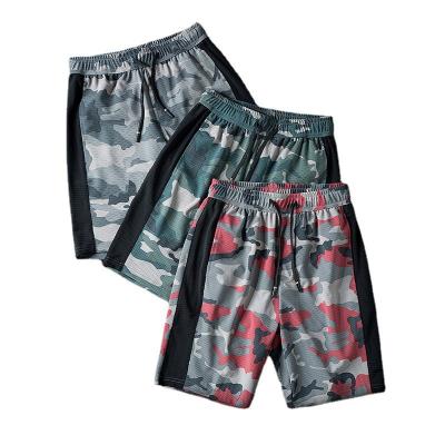 China Free Samples Anti-wrinkle Sublimation Mesh Summer Camouflage Shorts Men Ice Silk Pants Loose Medium Beach Casual Shorts Running Sweatpants for sale