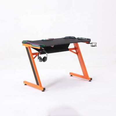 China Cool design durable colorful computer game table desk and simple installation new quality design for sale