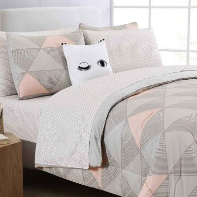 China Super Hot Selling 100% Polyester Nondisposable Customized Printed Life Bedding Set for sale