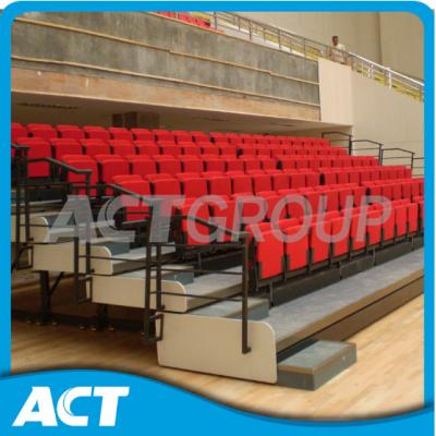 China Raumersparnis-einziehbare Turnhallen-Zuschauertribünen/Sportplatz teleskopisches Bleacher-System zu verkaufen