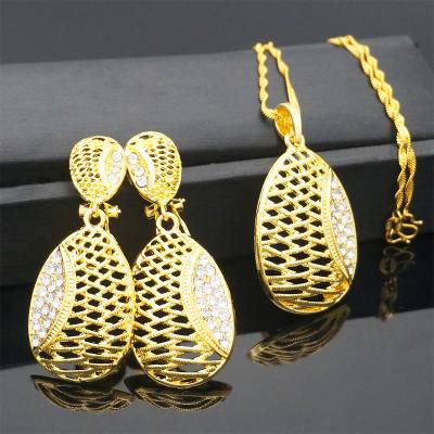 China FASHIONABLE Design 2 Pcs Fashion Earrings Metal Stud Dangle Earring Sets Necklace Initial Pendant Necklace EP162 for sale