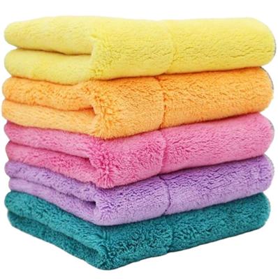 China Viable High Quality Super Absorbent Microfiber Coral Fleece Household Cleaning Towels for sale