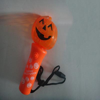 China 2020 Festival Hot Sales Light Up Spinner Toy Flashing Halloween Costumes Wind Spinner Pumpkin Ghost Head for sale