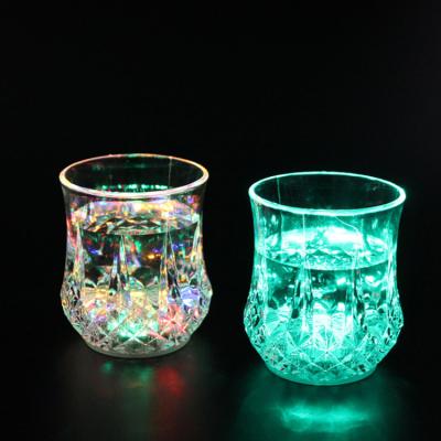 China High Quality Custom Beer In Bar Item Factory Direct Sale LED Pint Glass for sale