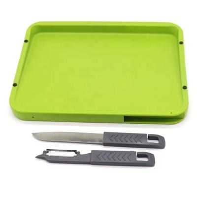 China Food Grade Sustainable Plastic Fruits And Vegetables Set Cutting Tray Chopping Board With Knife And Peeler for sale