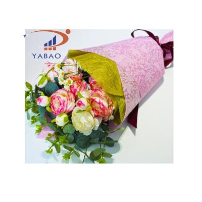 China Newest Design Waterproof PP Non Woven Fabric Fresh Flower Paper Rectangular Waterproof 70*50cm Packaging for sale