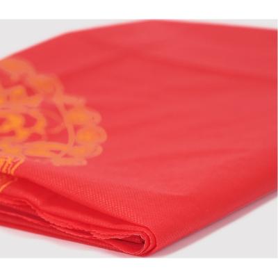 China Netting Waterproof Wedding Colors TNT Eco - Friendly Nonwoven Disposable Table Cloth for sale