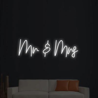 China event & Custom Flexible Led Neon Sign Wedding Party Decoration Mr & Mrs Neon Lighting Signs Indoor Wall Decor for sale