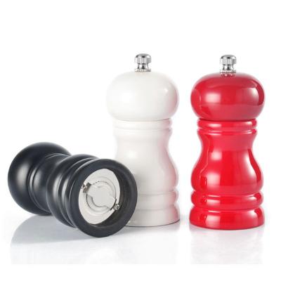 China 4 Inch Salt Shakers and Wooden Pepper Grinder Viable Mill for sale