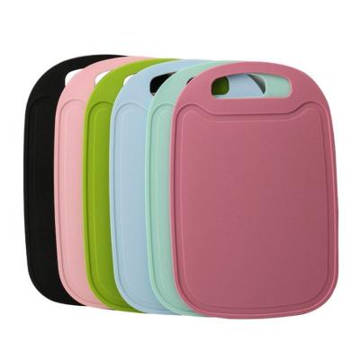 China Lixsun Sustainable Food Grade BPA Free Plastic Mini Children Chopping Cutting Board for Kids and Promotion for sale