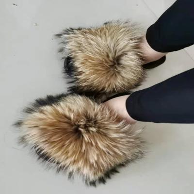 China CUSHIONING Women Fluffy Sandals Free Sample Start Business Girls Luxurury Hairy Fur Slides for sale