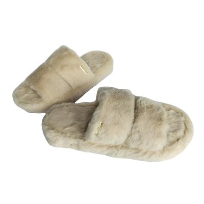 China Fashion Trend Custom Fashion Simple Home Beige Soft Bottom Women Fuzzy Fur Fluffy Indoor House Slipper For Bedroom for sale