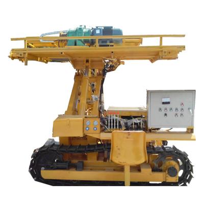 China Hydraulic Borehole Water Well Crawler Drilling Rig Machine for sale