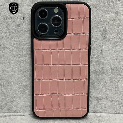 China Crocodile Leather Style Embossed Embossed Leather Rubber Bumper Case New For iphone 13/13pro for sale