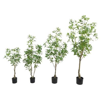 China Living Room Decor Pieris Wholesale Artificial Japan Quince Silk Plastic Potted Trees For School Office Home Decoration for sale