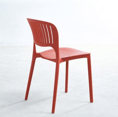 China Cooling Modern Dining Room Furniture Dining Chair Luxury Plastic Dining Chair For Restaurant for sale