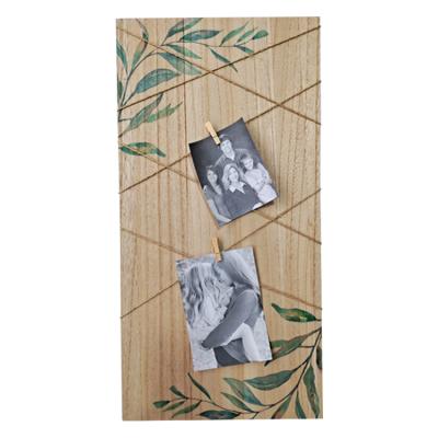 China Eco-Freindly Wholesales Fixture 60 x 30 cm Twist Hanging Panel Wood Sign Wooden Photo Frame Clips Two for sale