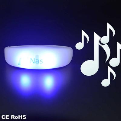 China Silicone SUNJET Wedding Favors Gifts Sound Activated Lead Silicone Led Bracelet for sale