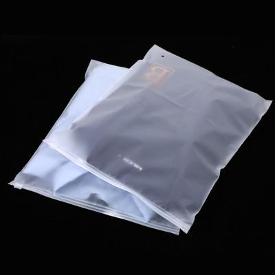 China Recyclable Good Quality Custom Packaging Printed Logo Self Sealing Shirt Clear Plastic Zipper Zipper Garment Bag Frosted Garment Bag for sale