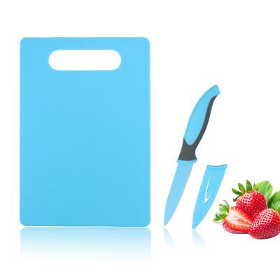 China Sustainable Wholesale Sharp Plastic Cutting Board And Paring Knife Set With Cover For Fruits And Vegetables for sale