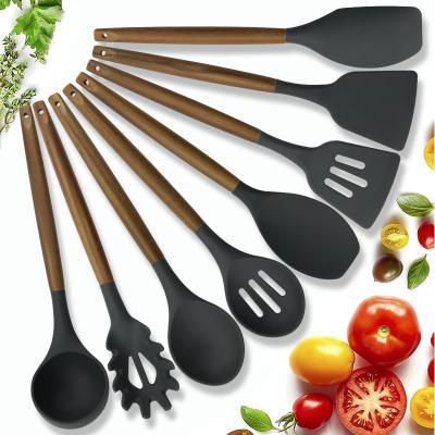 China Sustainable Yangjiang Factory 8pcs Silicone Kitchenware Set With Wooden Handle Kitchen Silicone Utensils With Storage Bucket for sale