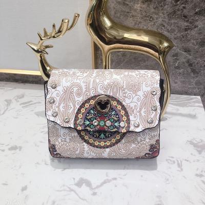 China Fashion Anti-theft Bags Custom Women's Cute Shoulder Fashion Mobile Phone Bag Mickey Stylish Handbag for sale