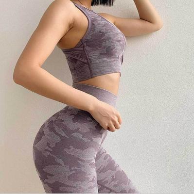 China Breathable Sports Bra And Yoga Pants Set Sports Suit Sports Bra Legging Set Solid Fitness Yoga Seamless Set for sale