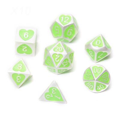 China Hot Selling Dragon and Dungeon Fishing Pink Heart Die Cut Polyhedral Solid Dies DND Applicable Team Running Games for sale