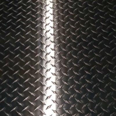 China Anti-skid Floor China Diamond Checkered Embossed Sheet Plate Aluminum Tool Boxes Trailer Truck For Tool Boxes Trailer for sale