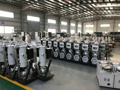 Chine multiple  vacuum Loader 1 to 4  7.5hp   plastic pellets auto loader and vacuum hopper loader vendor à vendre