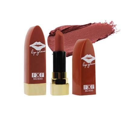 China Waterproof Pink Mist Holding Color Cup Non-Stick Lipstick Cut Out Paste Matte Waterproof Lipstick for sale