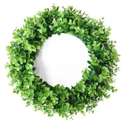 China Wedding Large Wedding Accessories Christmas Leaf Decorative Plastic Eucalyptus Leaf Style Artificial Wreath American Rural Wreath Pendant for sale