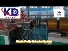 screw twin screw force feeding extruder machine for pvc pipes profiles/pvc pipe production line