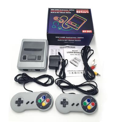 China AV Video Game Console 8 Bit Mini Portable Video Console Game Player Built In 621 Retro Games for sale