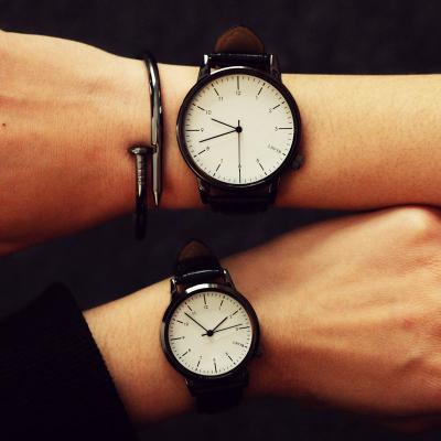 China Power Reserve 2020 Trendy New Fashion Simple Couple Watch for sale