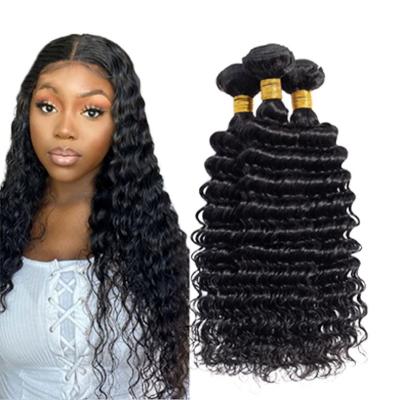 China Brazilian Curly Wig Water Wave Synthetic Hair Bob Wig for sale