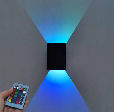 China Modern Indoor LED Color Modeling Color Light Changeable Wall Lamp Hallway Bar Club RGB Remote Control Wall Light zu verkaufen