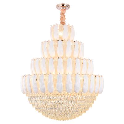 China European Traditional Chandelier Lighting With K9 Crystal Golden Finish E14 / E12 Candle Led Light for sale