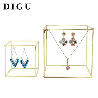 China Simple Retro Gold Square Metal Earrings Jewelry Display DIGU Jewelry Display Prop Frame Jewelry Display Stand Frame Shooting for sale