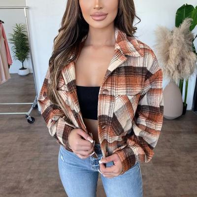 China Viable Viable Winter Jacket Wool Women Fashion Turn-Down Contrast Color Long Sleeve Plaid Short Woolen Coat for sale