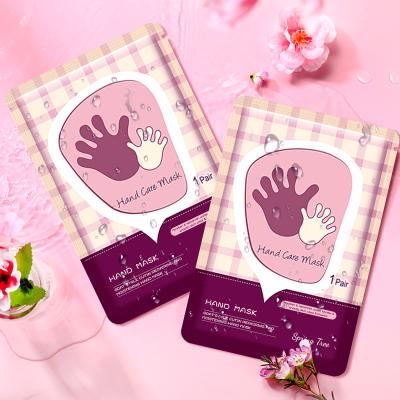 China Skin Care Treatments Goat Milk Skin Care Whitening Hand Mask Salon Hand Whitening Moisturizing Nourishing Mask Hand Mask Gloves for sale