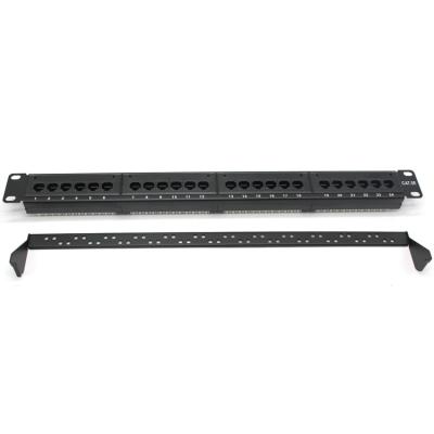 China CAT5E 19 Inch 1U 24 48 Ports Full Loading UTP Patch Panel With Cable Manager zu verkaufen